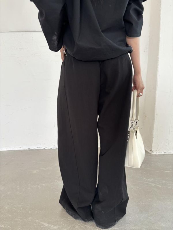 側釦天絲後鬆緊褲 