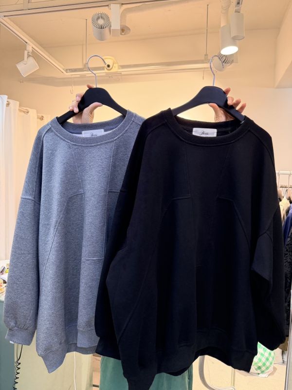 T06.空氣棉圓領衣 