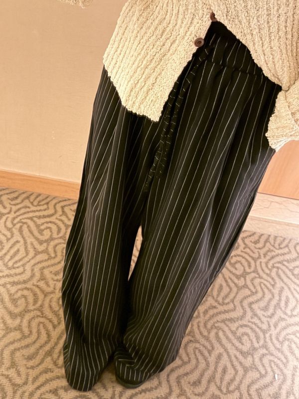 V03.毛呢線條長褲 