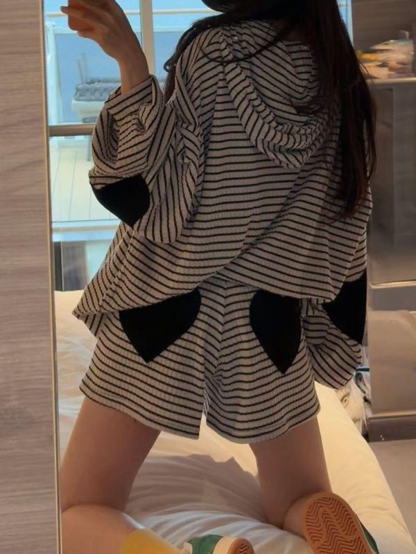 愛心配條紋套裝 