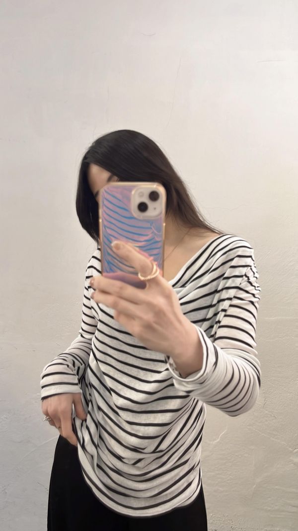 條紋綁帶上衣 