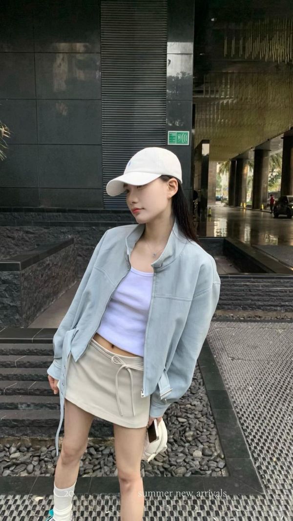 短板下釦皮外套 