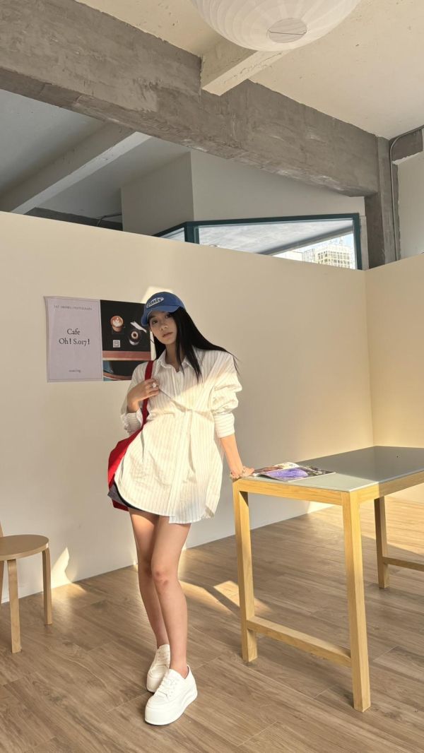 線條側釦襯衫（白色） 