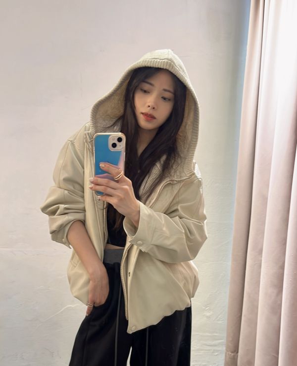 鴨絨90%角蛋白皮外套（米色） 