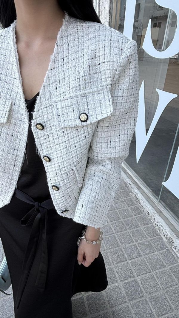 小香質感毛鬚外套（白色） 