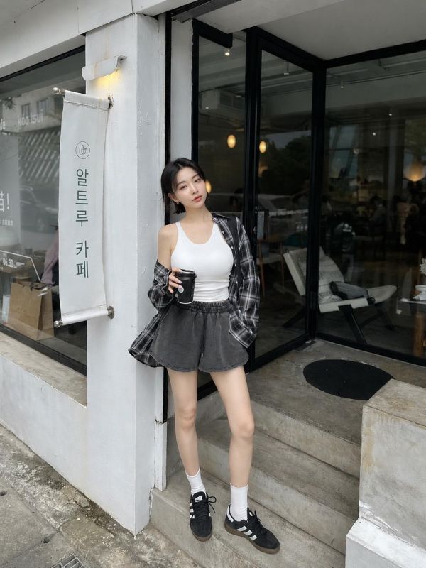 水洗鬆緊短褲 