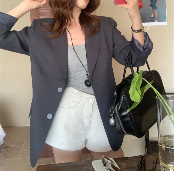 早春款西裝外套 