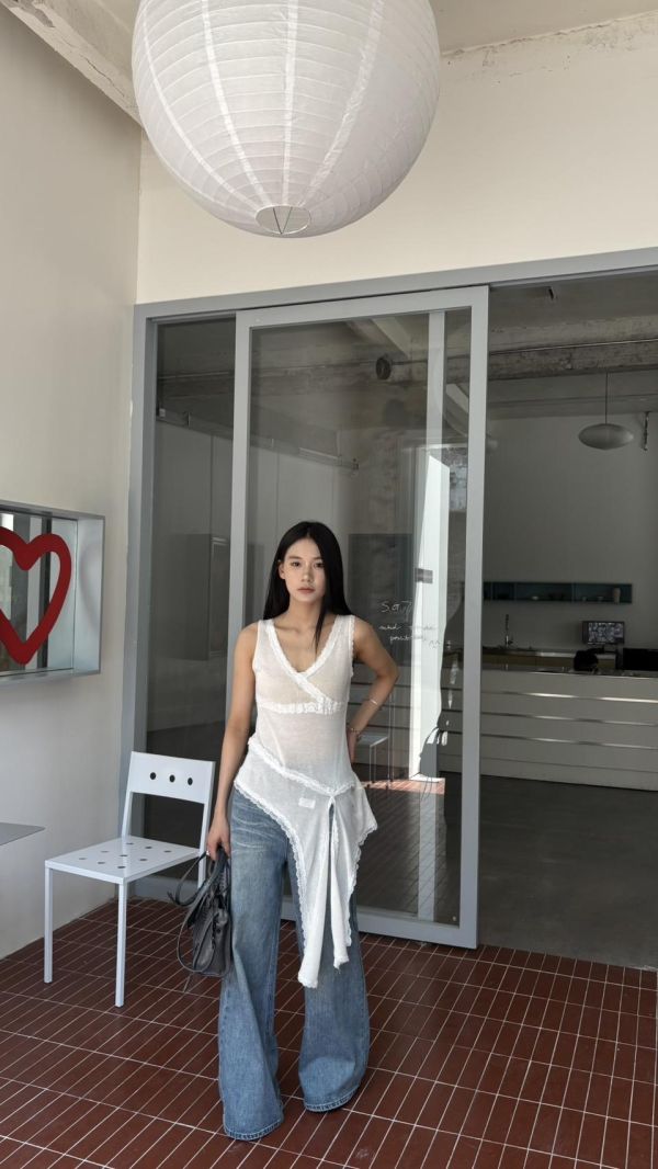 蕾絲拼接背心（白色） 