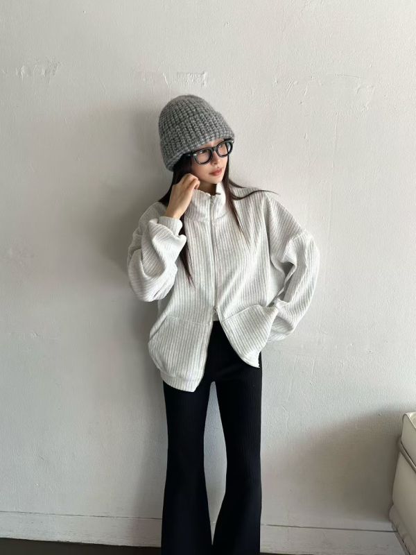 W013.壓折雙拉鍊外套 