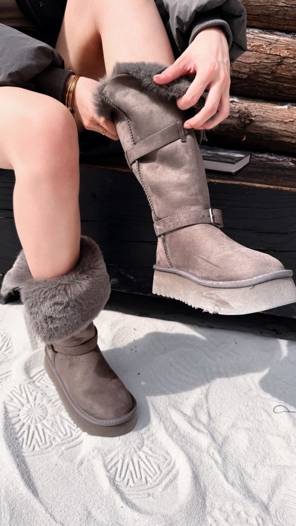 水貂毛可翻折雪靴 