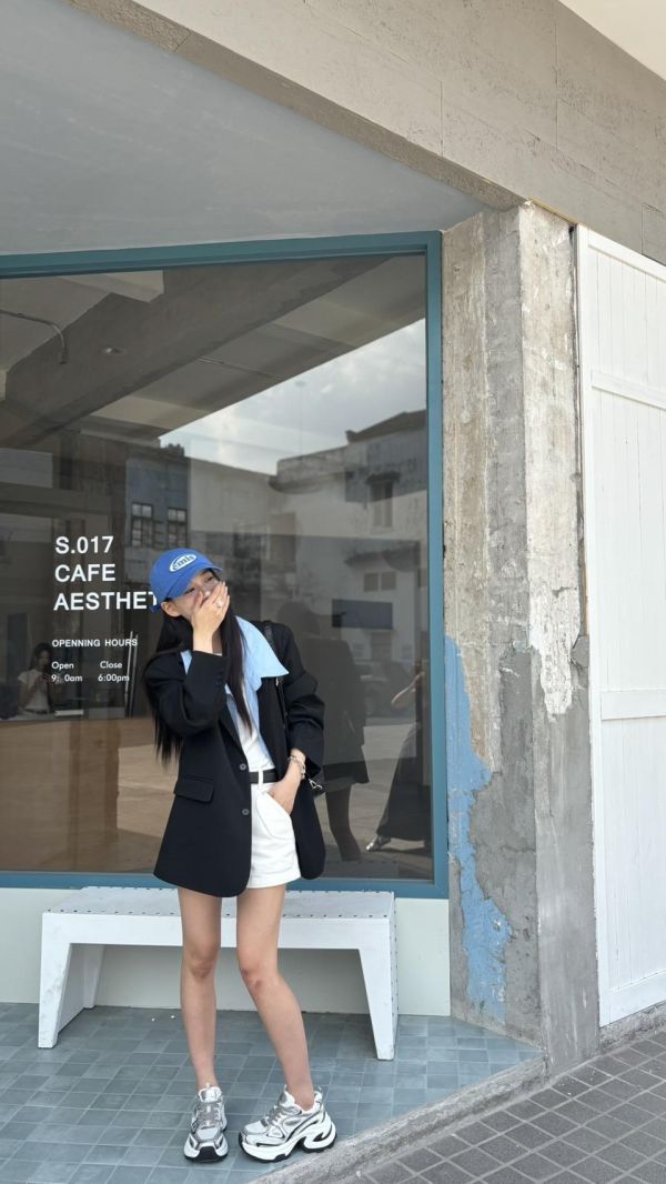 配色領西裝外套（黑色） 