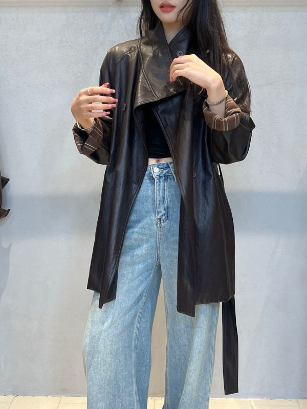 帥氣翻袖皮夾克 