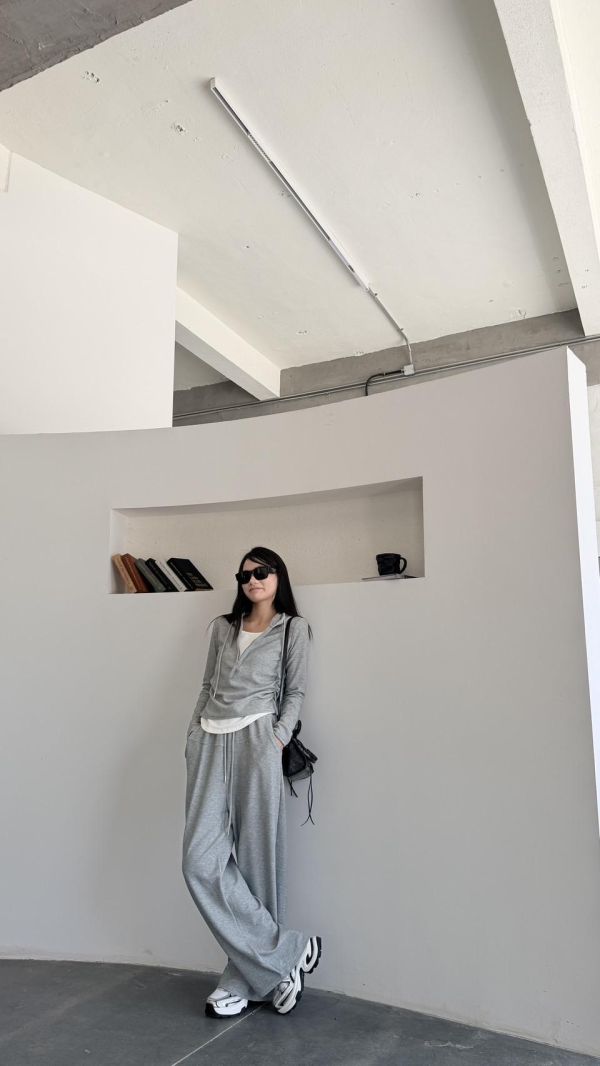 連帽假兩件長褲套裝（花灰） 