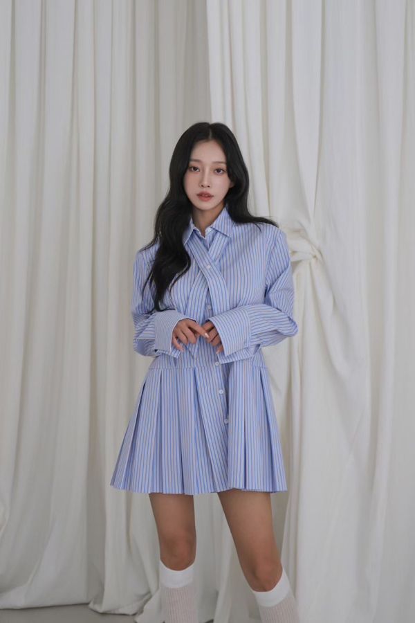 S05.翻領條紋連身裙 