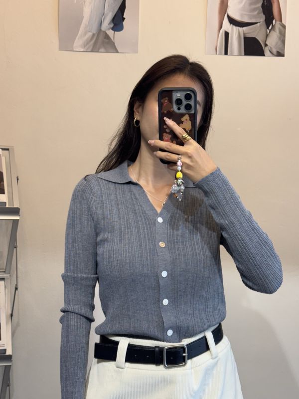 Ｖ領釦針織上衣 