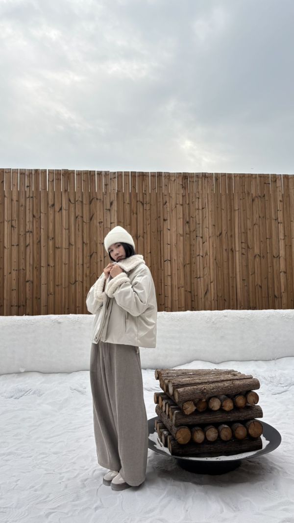 羊羔毛羽絨外套（杏色） 