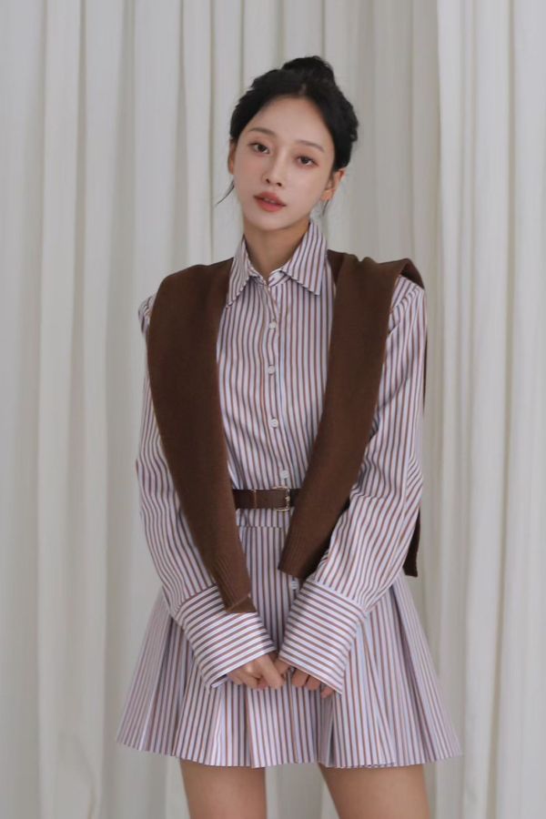 S05.翻領條紋連身裙 