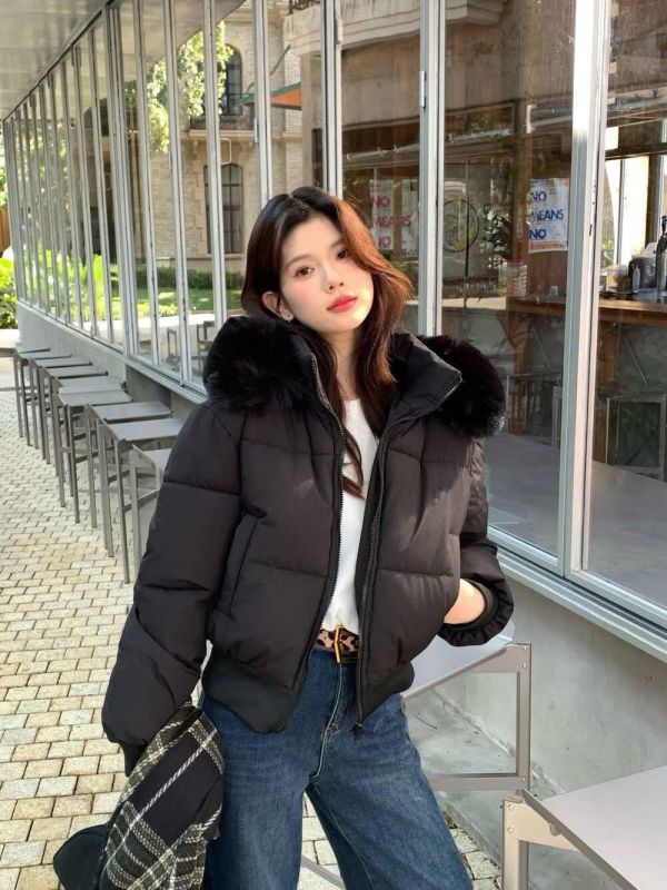 大毛領鋪棉外套 