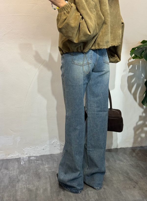 顯瘦直筒牛仔褲 