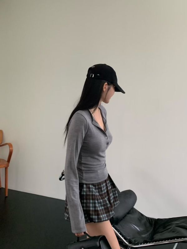 H06.羊毛18%排釦衣 