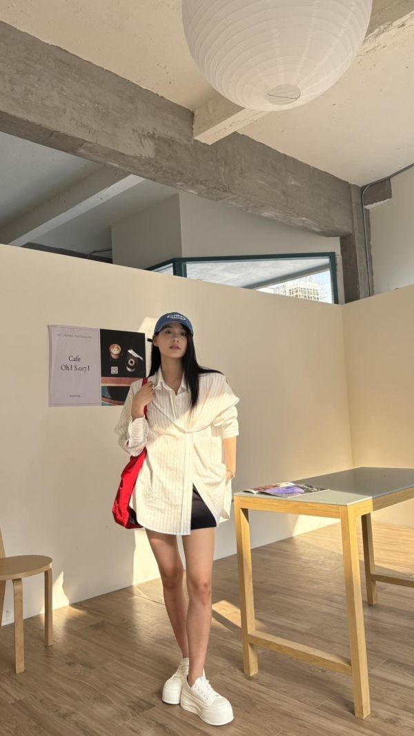 線條側釦襯衫（白色） 