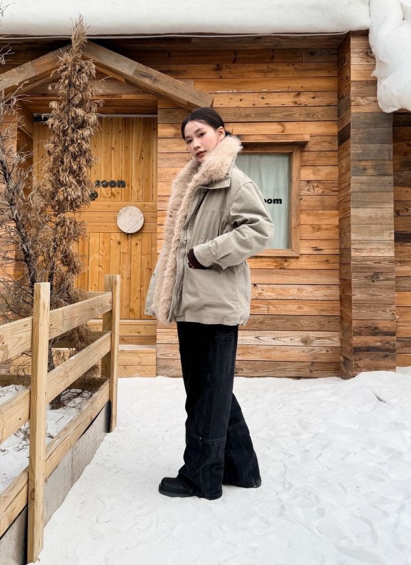 羽絨軍外套（卡其色） 