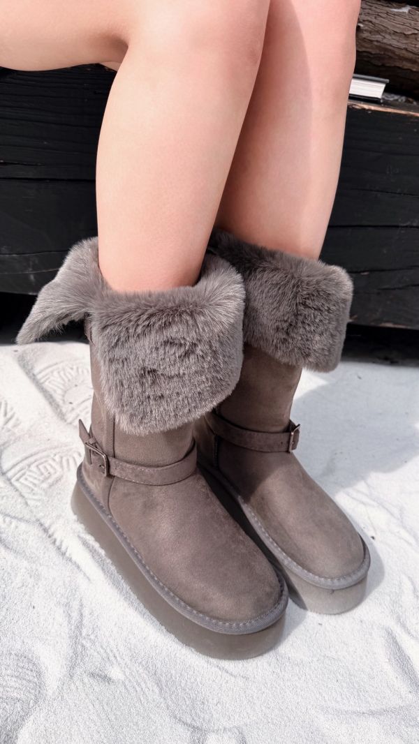 水貂毛可翻折雪靴 