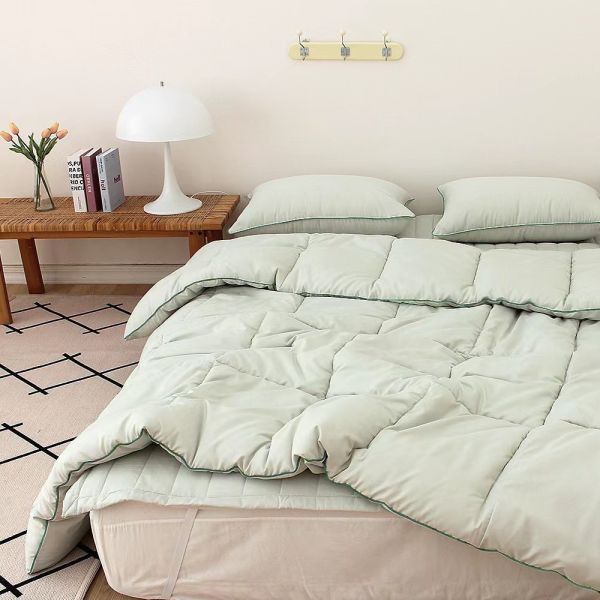 U01.素面滾邊四季被 