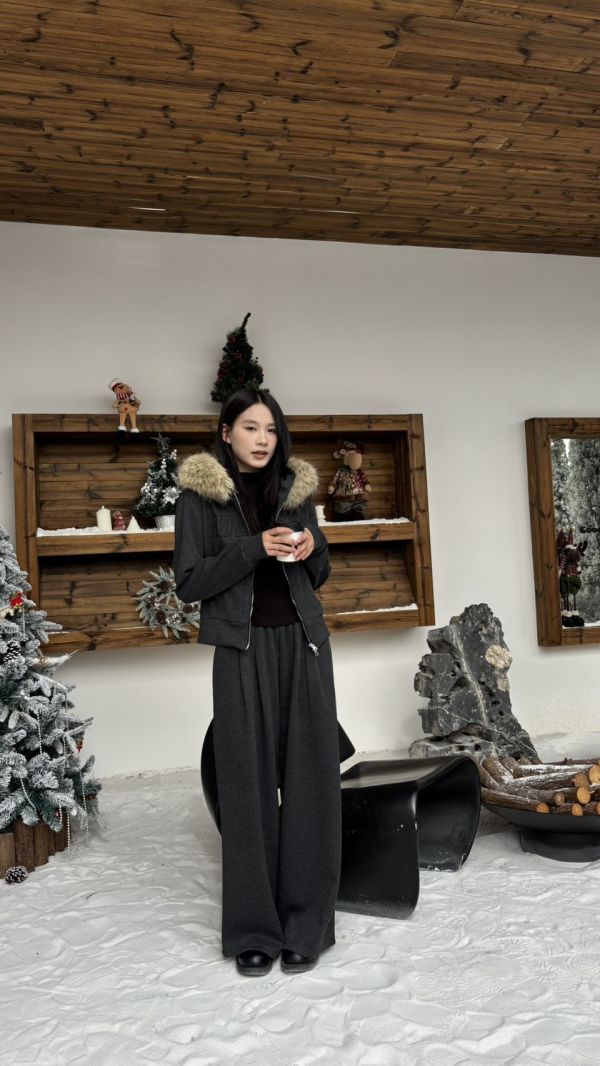 前英文字毛領休閒套裝（鐵灰） 