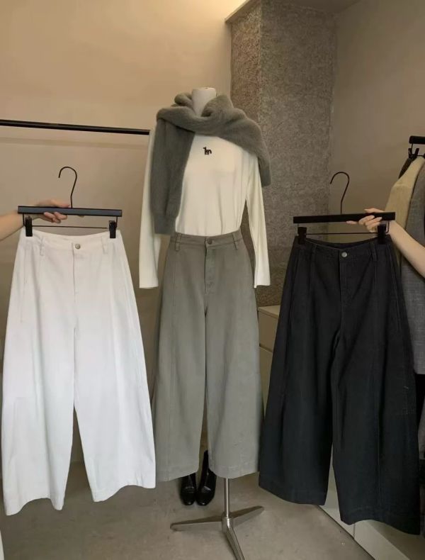 直筒內薄絨顯瘦褲 