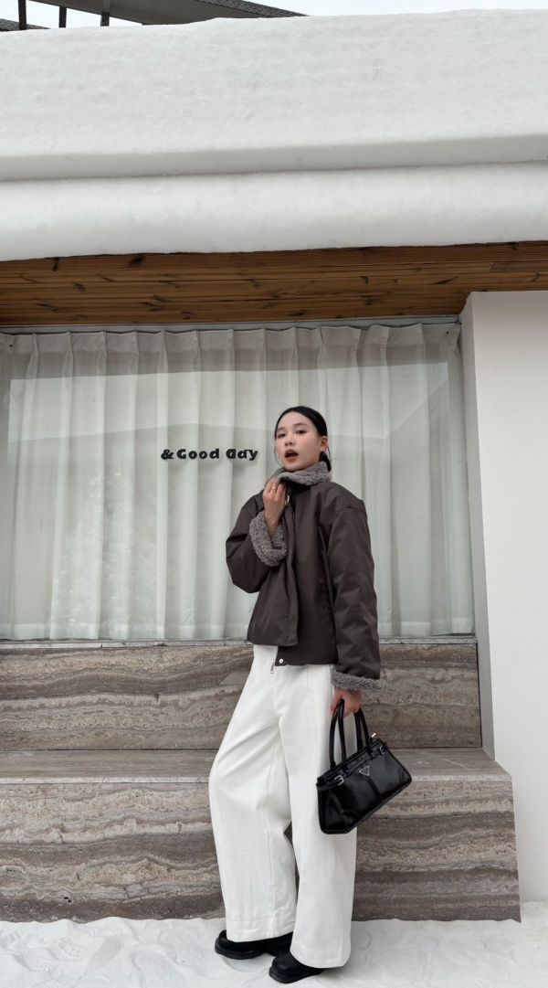 直筒內薄絨顯瘦褲 