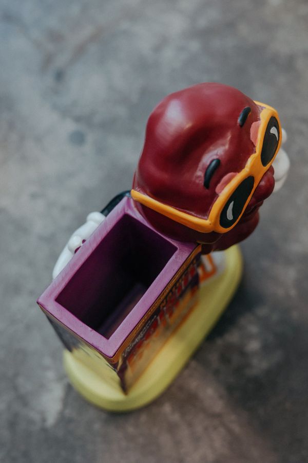 California Raisins 加州葡萄乾人雕像筆筒 California Raisins
加州葡萄乾人雕像筆筒