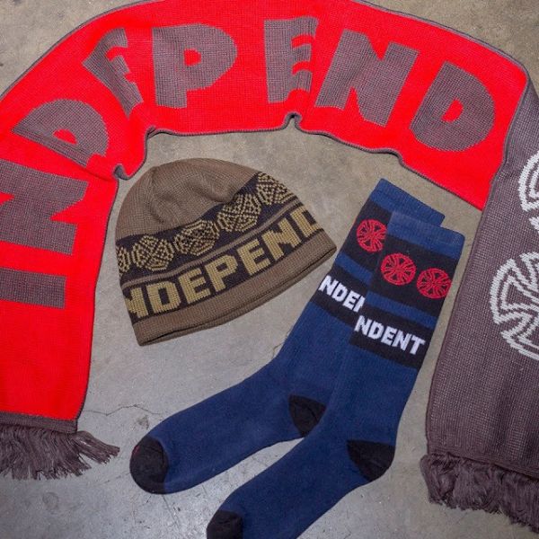 Independent  Woven Crosses Crew Socks / 長襪 (藍Ｘ黑) Independent  Woven Crosses Crew Socks / 長襪 (藍Ｘ黑)