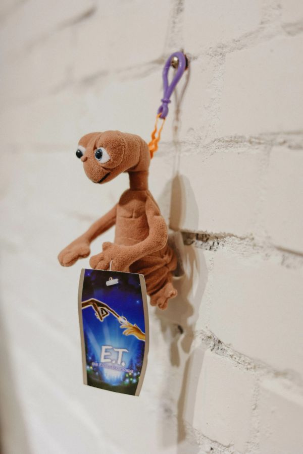 E.T. Extra Terrestrial 外星人 絨毛吊飾 E.T. Extra Terrestrial 外星人 絨毛吊飾