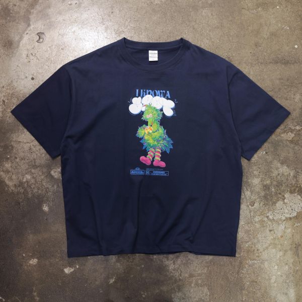 『限時預購』KARASUYA TATTOO 420 T-SHIRT KARASUYA TATTOO 420 T-SHIRT (寬短版型)