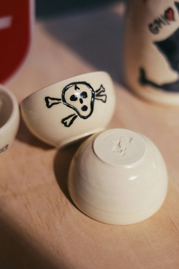 DANNY D'S Mud Shop 手工小茶杯 / (SKULL) DANNY D'S Mud Shop 手工小茶杯 / (SKULL)
