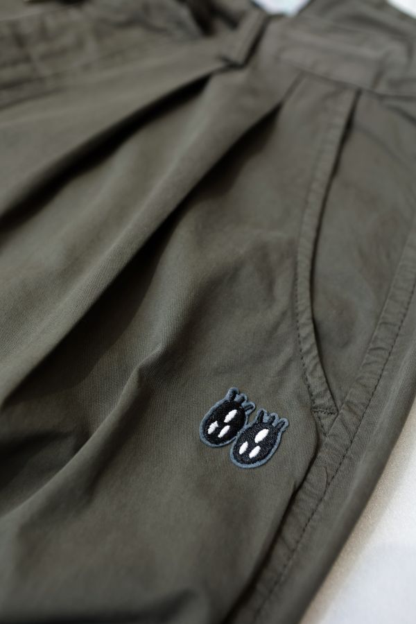 POKO ポコ大王 EYES BALLOON WASHED SHORTS / 立體摺線過膝水洗短褲 POKO ポコ大王 EYES BALLOON WASHED SHORTS / 立體摺線過膝水洗短褲