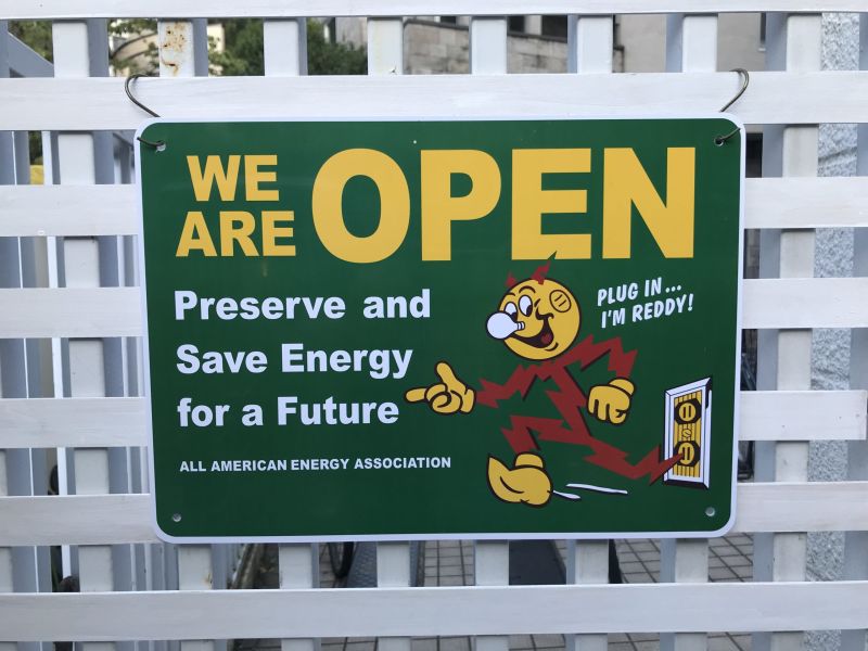 美國企業周邊 FEPC REDDY KILOWATT WE ARE OPEN 告示牌 / 掛牌 美國企業周邊 REDDY KILOWATT WE ARE OPEN 告示牌 / 掛牌