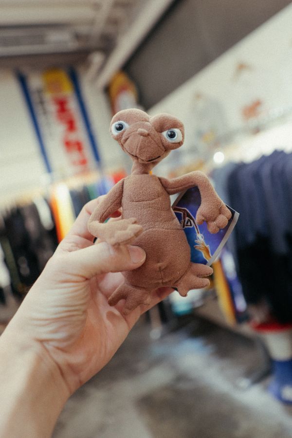 E.T. Extra Terrestrial 外星人 絨毛吊飾 E.T. Extra Terrestrial 外星人 絨毛吊飾