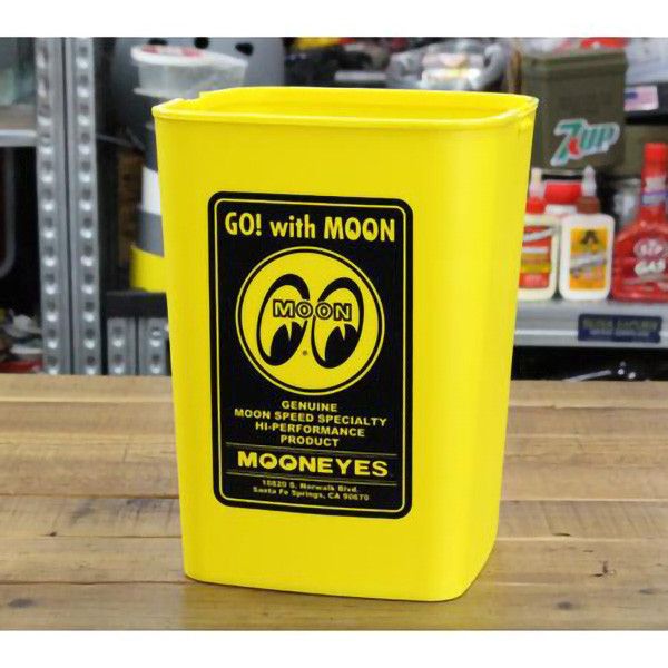 MOONEYES 10L 大容量萬用手提桶 / 垃圾桶 (黃) MOONEYES 10L 大容量萬用手提桶 / 垃圾桶 (黃)