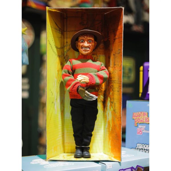 A Nightmare on Elm Street《半夜鬼上床》Freddy Krueger 佛萊迪 A Nightmare on Elm Street《半夜鬼上床》Freddy Krueger 佛萊迪
