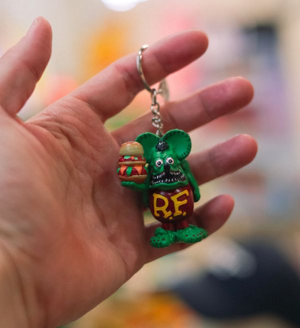RAT FINK R.F. 老鼠芬克 漢堡吊飾 / 鑰匙圈 RAT FINK R.F. 老鼠芬克 漢堡吊飾 / 鑰匙圈