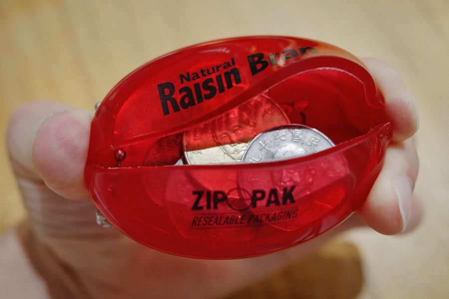 California Raisins 加州葡萄乾人 Rubber Coin Case 零錢包吊飾 California Raisins 加州葡萄乾人
Rubber Coin Case 零錢包吊飾