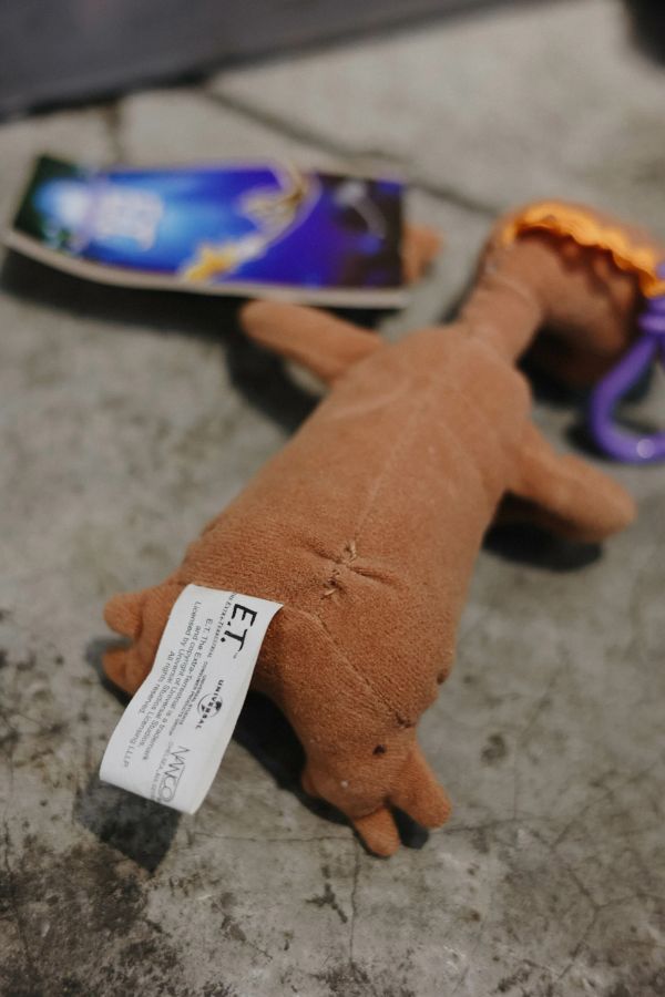 E.T. Extra Terrestrial 外星人 絨毛吊飾 E.T. Extra Terrestrial 外星人 絨毛吊飾
