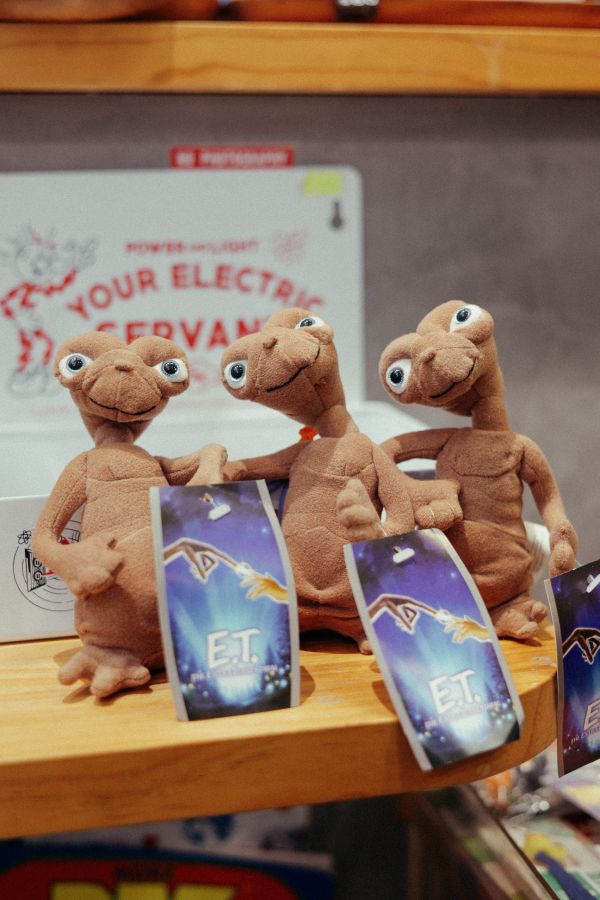 E.T. Extra Terrestrial 外星人 絨毛吊飾 E.T. Extra Terrestrial 外星人 絨毛吊飾