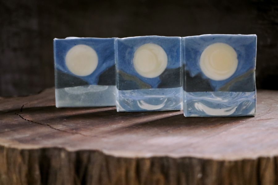 中秋限定皂款 中秋節限定,中秋禮盒,SUVIDA,SOAP,手工皂,沐浴,洗澡,精油,藝術,天然,儀式感,實用交換禮物,冷製皂,天然保濕因子,友善肌膚,環境友善,極簡生活,減少瓶瓶罐罐,無動物實驗,台灣製造,MADEINTAIWAN