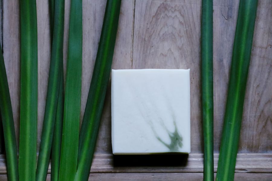房間裡｜中性肌適用 SUVIDA,SOAP,手工皂,沐浴,洗澡,精油,藝術,天然,儀式感,實用交換禮物,冷製皂,天然保濕因子,友善肌膚,環境友善,極簡生活,減少瓶瓶罐罐,無動物實驗,台灣製造,MADEINTAIWAN