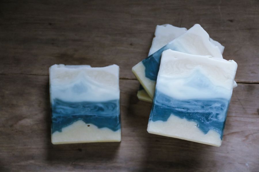 山川｜中性肌適用 SUVIDA,SOAP,手工皂,沐浴,洗澡,精油,藝術,天然,儀式感,實用交換禮物,冷製皂,天然保濕因子,友善肌膚,環境友善,極簡生活,減少瓶瓶罐罐,無動物實驗,台灣製造,MADEINTAIWAN,COLD PROCESS SOAP