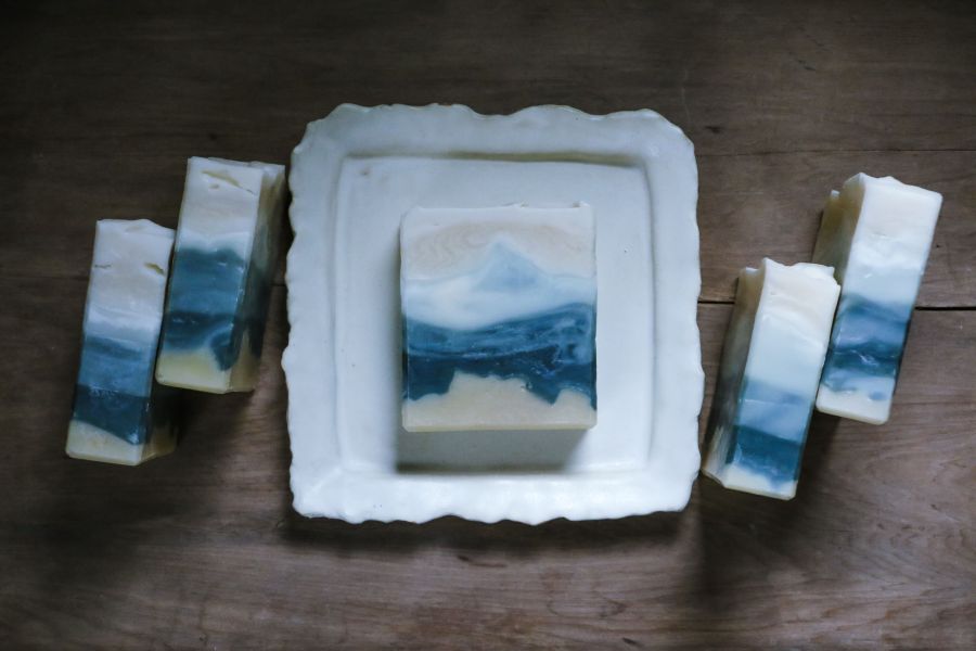 山川｜中性肌適用 SUVIDA,SOAP,手工皂,沐浴,洗澡,精油,藝術,天然,儀式感,實用交換禮物,冷製皂,天然保濕因子,友善肌膚,環境友善,極簡生活,減少瓶瓶罐罐,無動物實驗,台灣製造,MADEINTAIWAN,COLD PROCESS SOAP