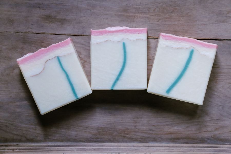 盛｜乾性肌適用 SUVIDA,SOAP,手工皂,沐浴,洗澡,精油,藝術,天然,儀式感,實用交換禮物,冷製皂,天然保濕因子,友善肌膚,環境友善,極簡生活,減少瓶瓶罐罐,無動物實驗,台灣製造,MADEINTAIWAN